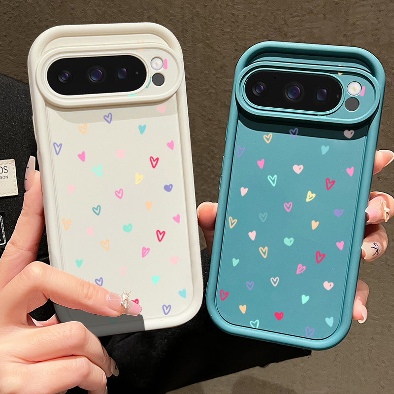 Kolorowe, miękkie etui z motyw – Google Pixel 9 recenzja i cena